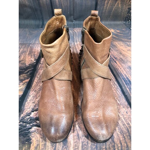 Vince Camuto Marcin Cognac Brown Studs Spikes Ankle Boots Womens 8 B (g5c) - Picture 1 of 10